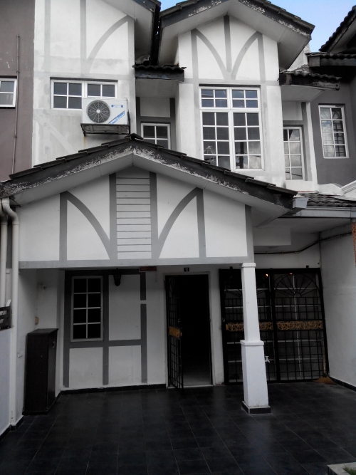 Rumah Terrace/Teres Puncak Alam Shah Alam Untuk Dijual Intermediate