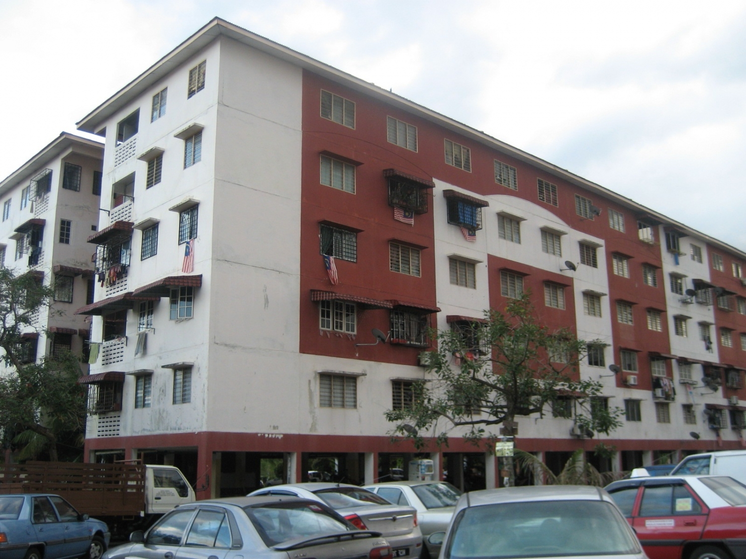 apartment gugusan dedap, kota damansara
