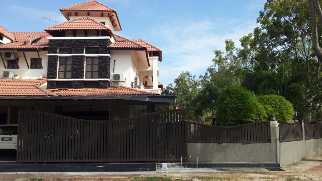 2 Storey Terrace Bandar Nusaputra Puchong