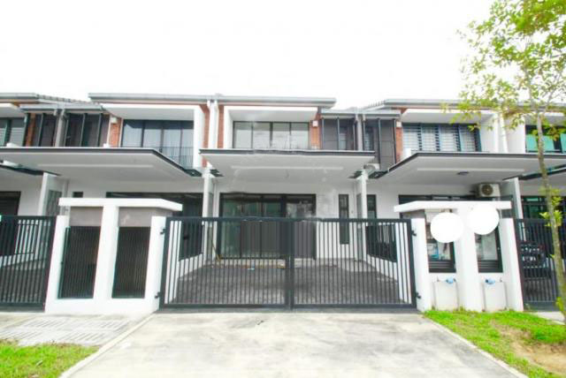 Rumah Teres Elmina Valley 1, Denai Alam Shah Alam Untuk Dijual